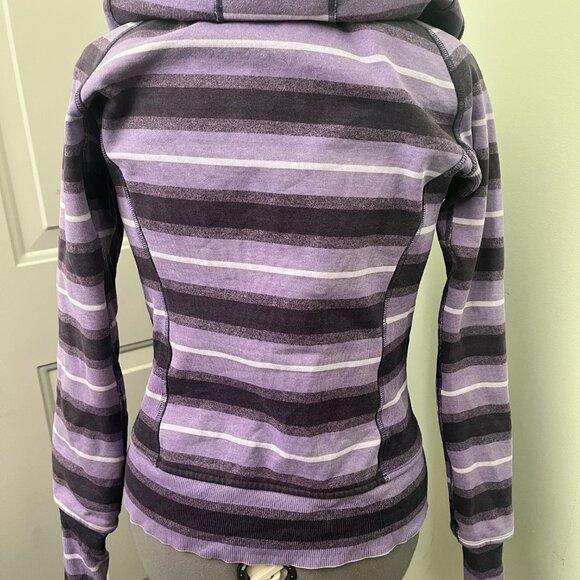 Lululemon Scuba Hoodie Stripe Purples Ombre Stripes Sz 8 - Picture 2 of 9